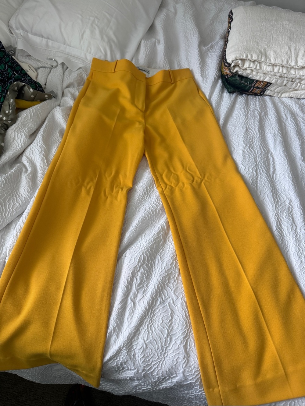 Zara Wide-Leg Pants in Mustard Yellow
